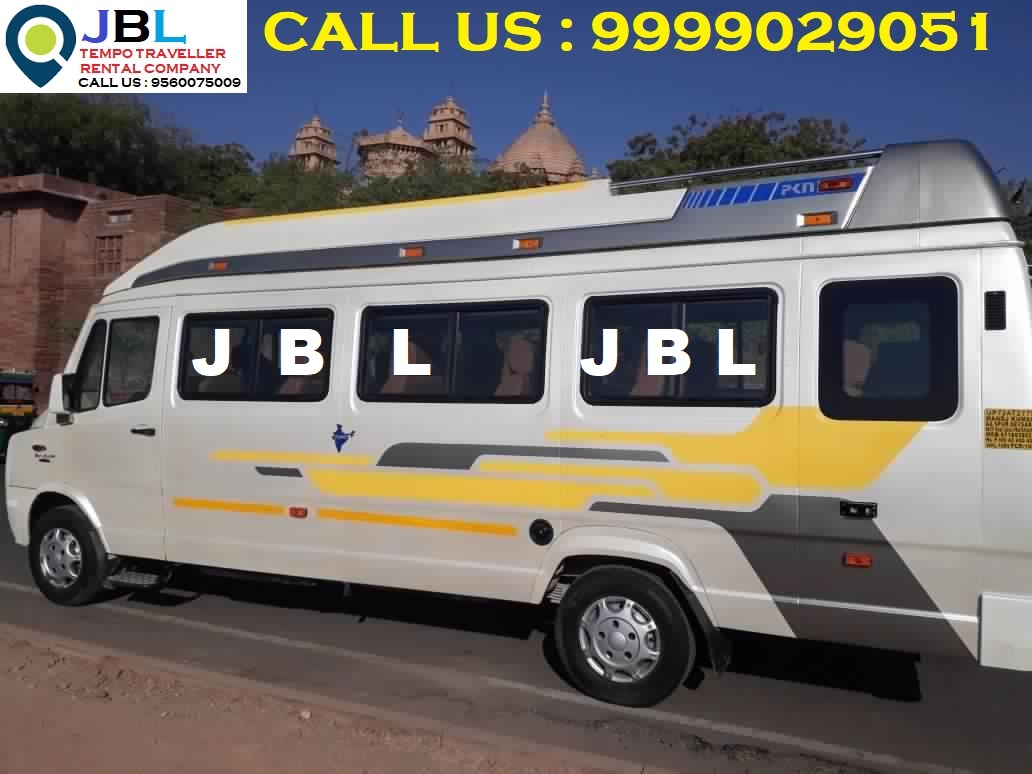 Tempo Traveller in moti nagar delhi